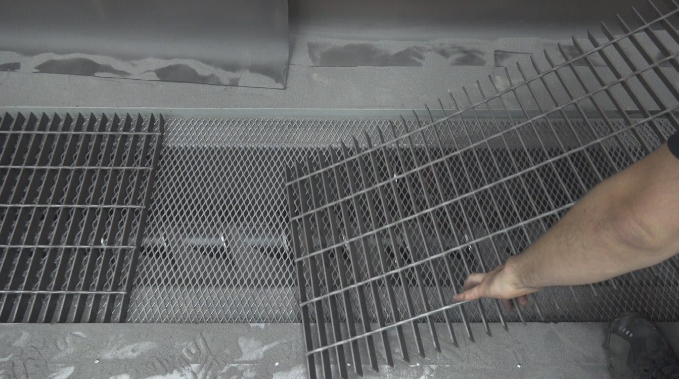 Steel Grating Protection for Excavated Floor Hoppers