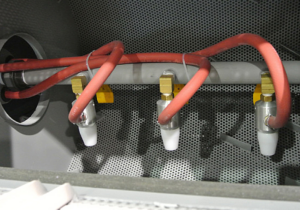 ISTblast - Buses oscillantes sur un axe horizontal dans un cabinet de sablage