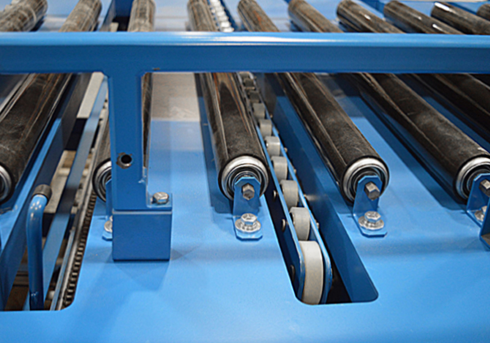 ISTblast - Motorized Roller Conveyor